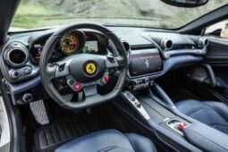 Ferrari GTC4 pieno